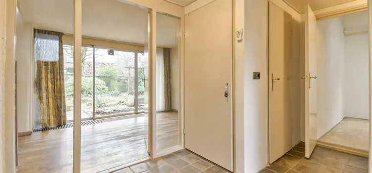 Why Choose Our Pocket Door Experts in Maplewood, MN?