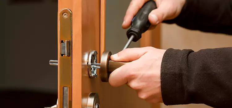 Semi Truck Locksmith Maplewood